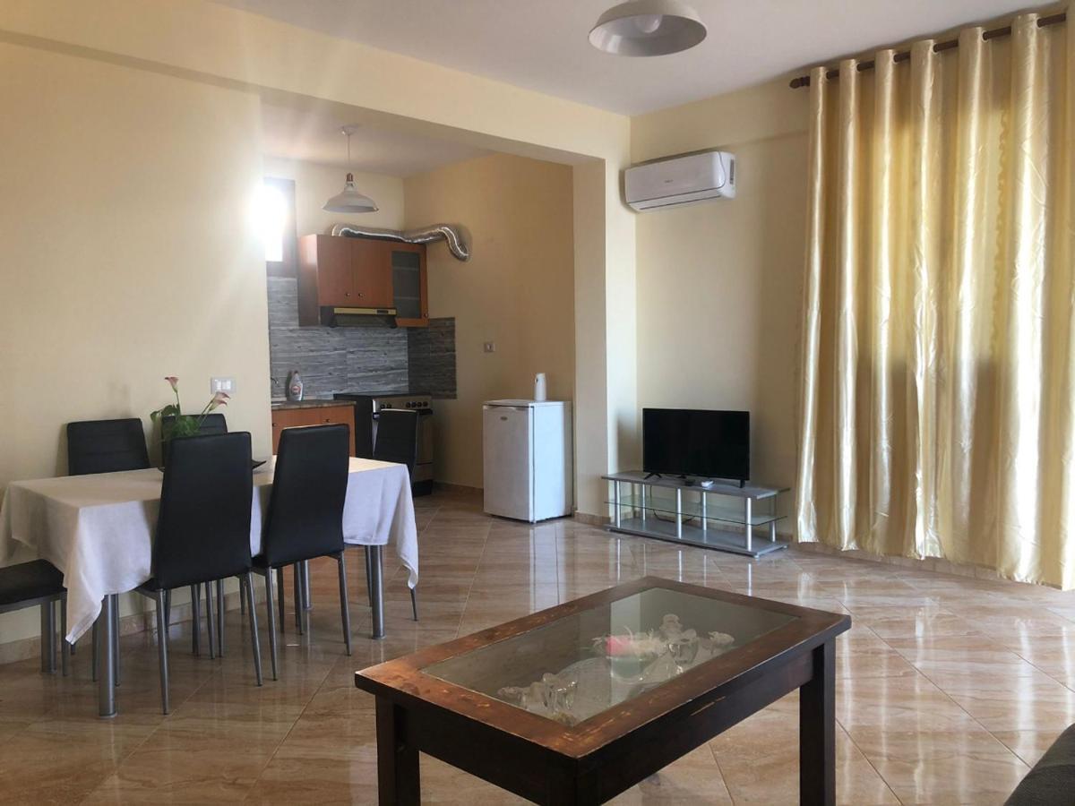 The Sunset Villa Leven Vlorë Exterior foto